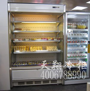 彩坊西餅屋冷柜-蛋糕柜-牛奶冷柜-飲料柜-面包柜工程案例